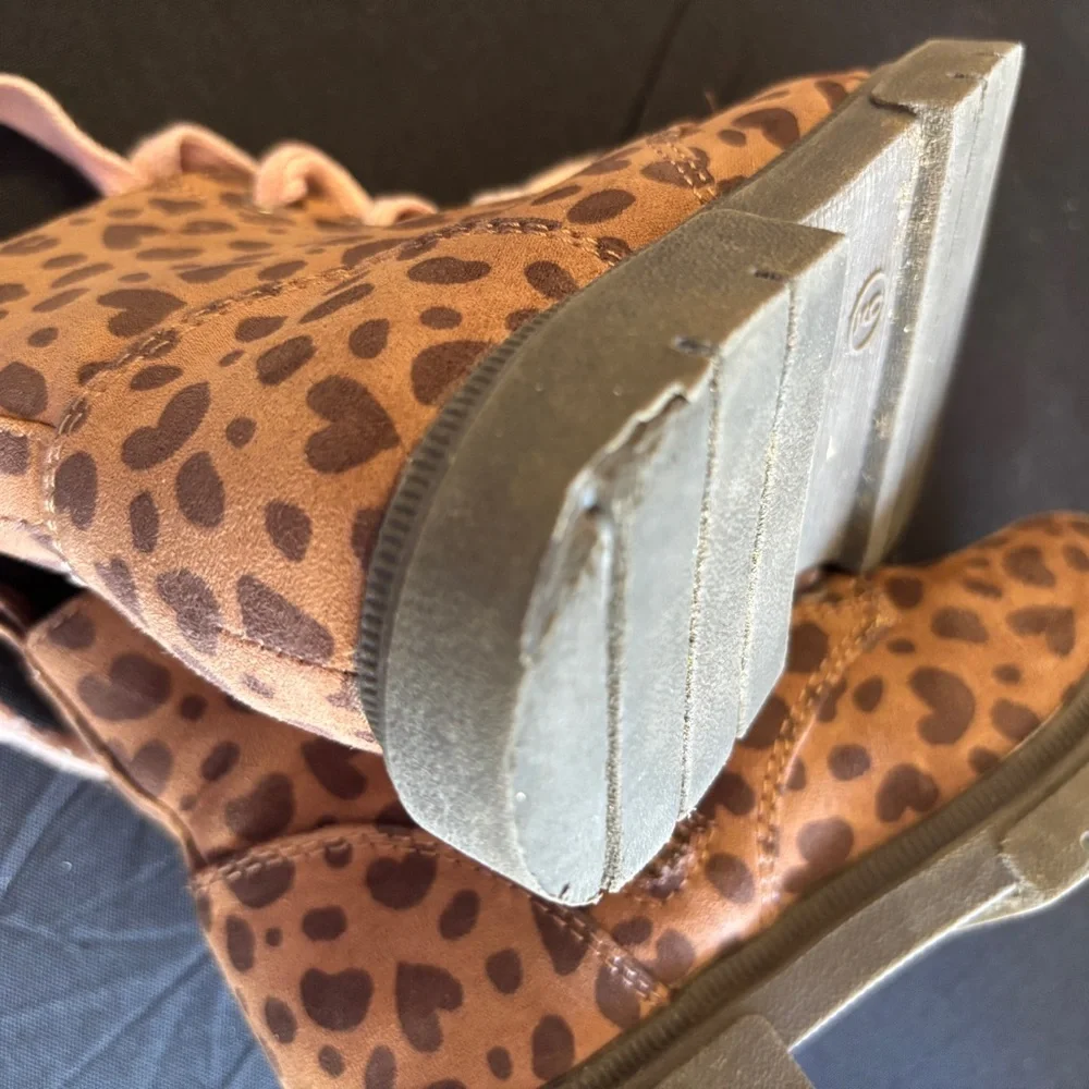 Cat & Jack Brown Leopard Print Kids Boots with Pink Laces Size 9 - Picture 9 of 10